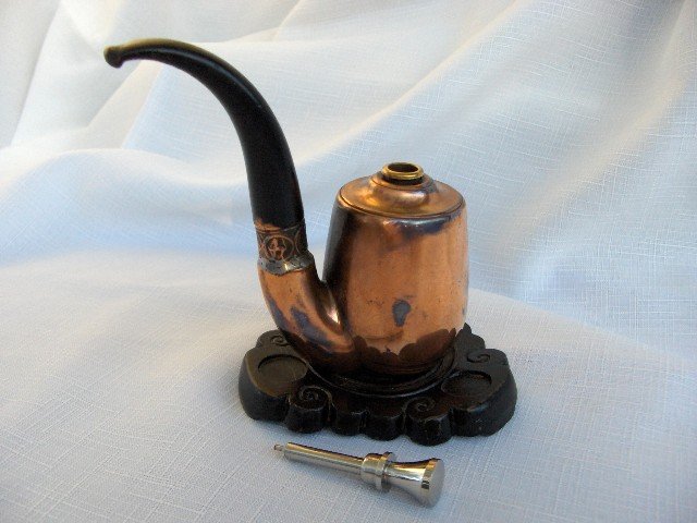SHERLOCK HOLMES STRIKE LIGHTER