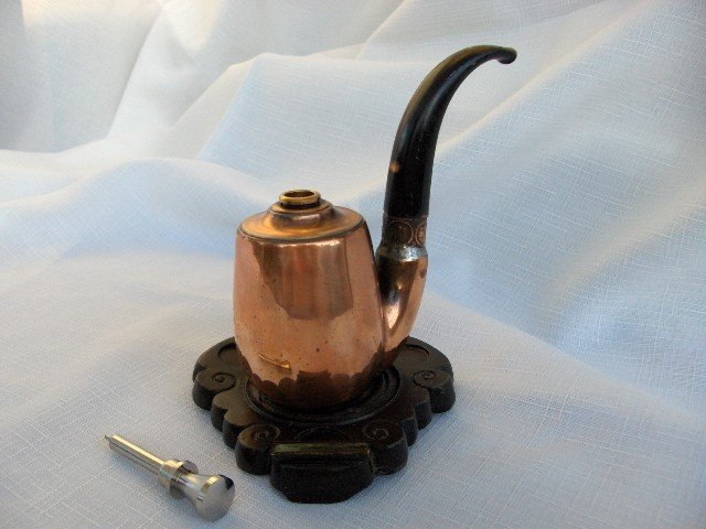 SHERLOCK HOLMES STRIKE LIGHTER