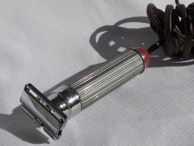 Coronet Electric Dry Shaver