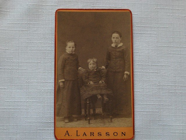 CDV Portrait of Three Children