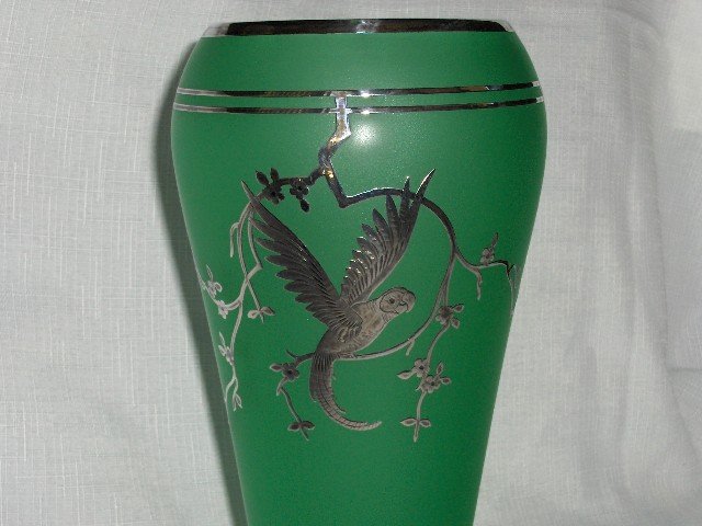 Tiffin Green Satin Cupped Dahlia Vase