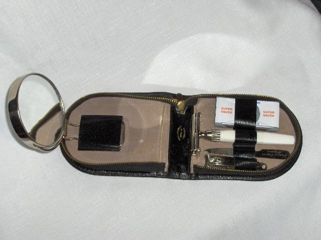 Gillette English Travel Shave Kit