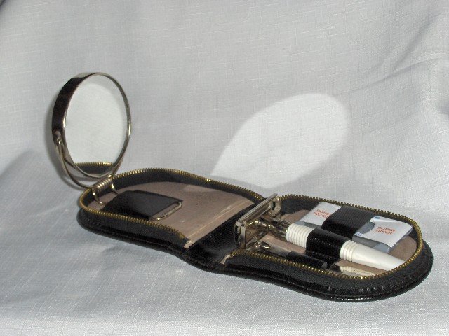 Gillette English Travel Shave Kit
