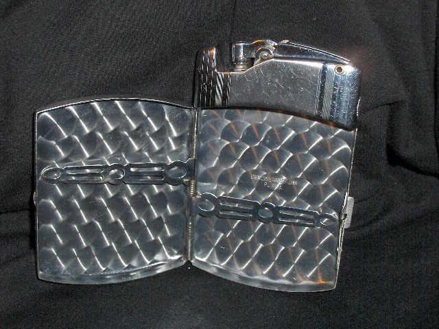 Ronson Tuxedo Lighter/Case Combo