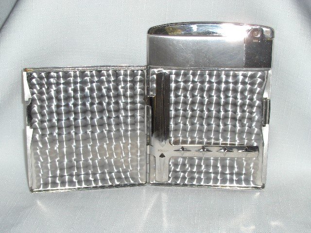 Ronson ESCORT Cigarette Lighter/Case Combo