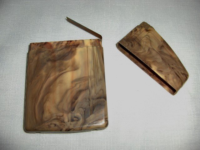 Marbled Lucite Cigarette Case