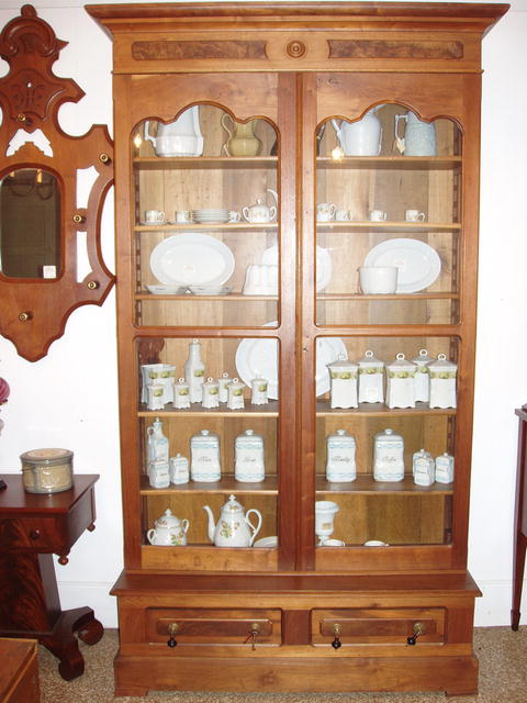 Bookcase or China Press