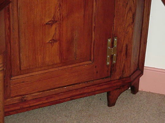 Corner Cupboard
