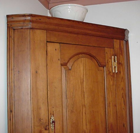 Corner Cupboard