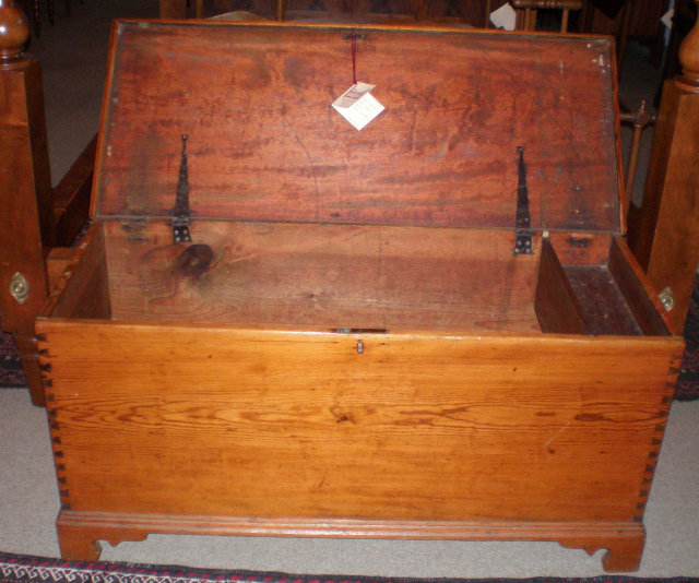 Heart Pine Blanket Chest