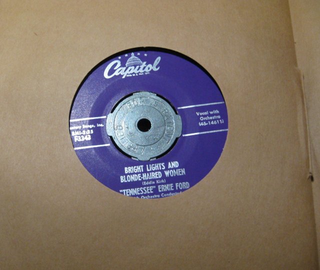 Lot of 16 45 RPM Records with Album (Nat King Cole, Patti Page, etc.)