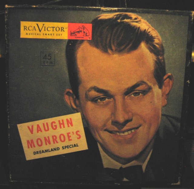 Vaughn Monroe's Dreamland Special 45 RPM Record Set in original case