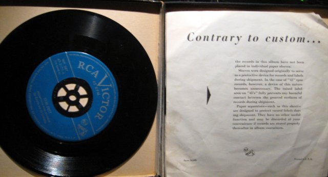 Tex Beneke plays Hoagy Carmichael for dancing 45 RPM Record Set in original Case