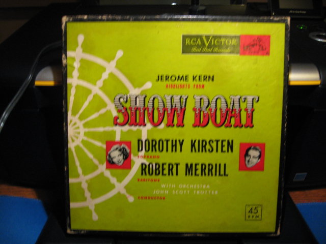 Show Boat Dorothy Kirsten & Robert Merrill 45 RPM Record Set in Original Case