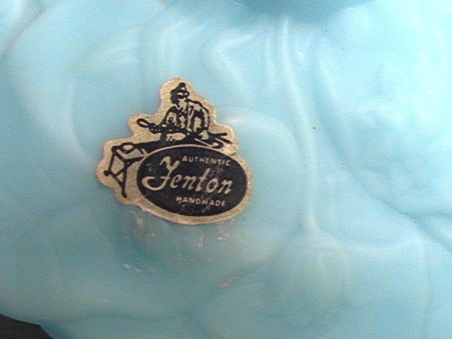 Fenton Blue Satin Water Lily Covered Candy Dish
