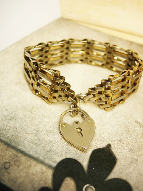 Victorian Gate Bracelet sweetheart chastity padlock bracelet