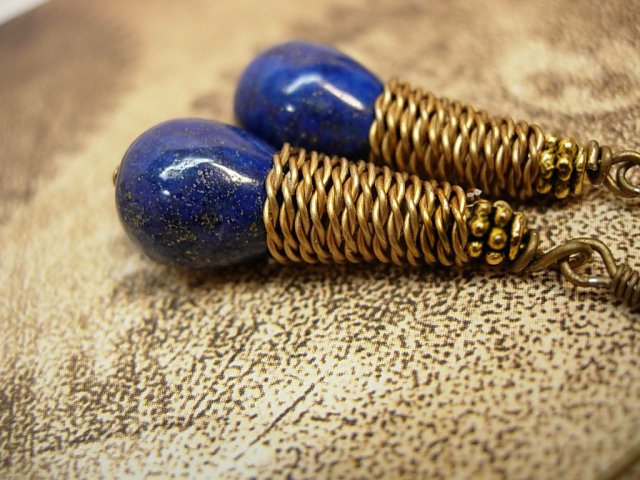 28ct Lapis Luzi modernist earrings Coil earrings pyrite and cobalt blue earrings