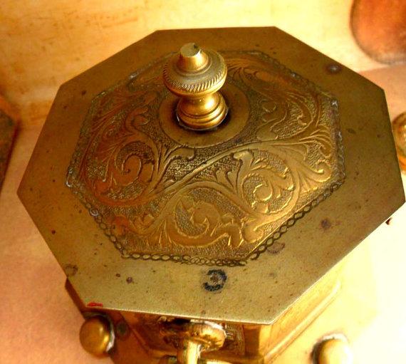 Hallmarked vintage tea caddy hinged lid doorknocker handles