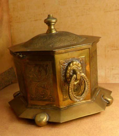Hallmarked vintage tea caddy hinged lid doorknocker handles