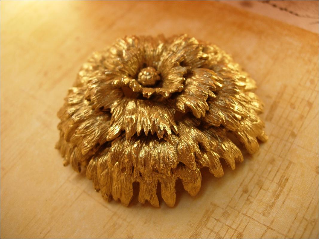 HUGE Vintage signed Monet cascading Flower brooch