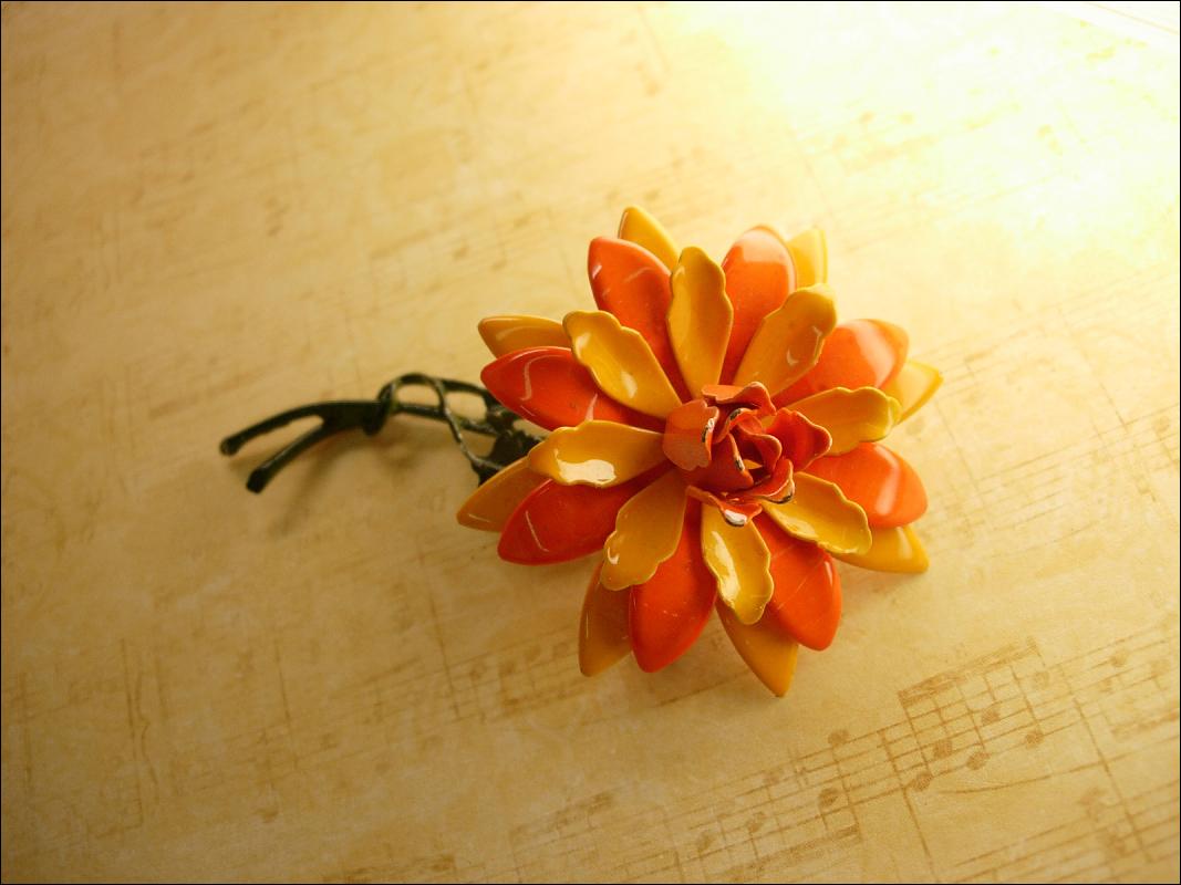 HUge Vintage Enamel Trembler Flower brooch