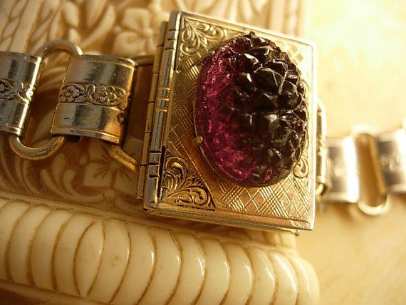 Vintage Bookchain bracelet Locket bracelet with victorian children Purple lava glass top
