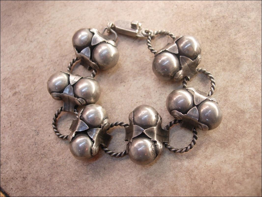 Vintage Sigi Pineda modernist sterling bracelet Goth meets mechanical age