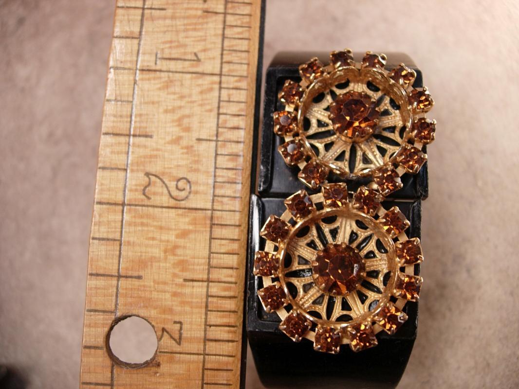 Vintage Rhinestone clamper Bracelet golden florettes Bangle