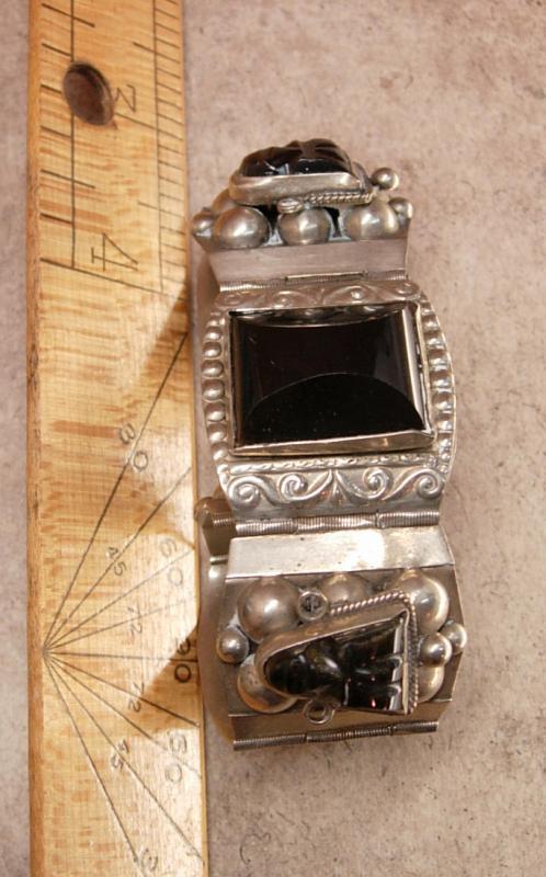 Vintage STERLING Mexico Bracelet SIGNED Black Onyx carved figural heads