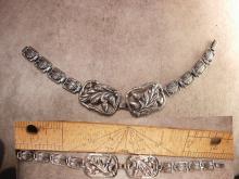 Vintage Art Nouveau Floral Mourning Bracelet Fancy Acorn links