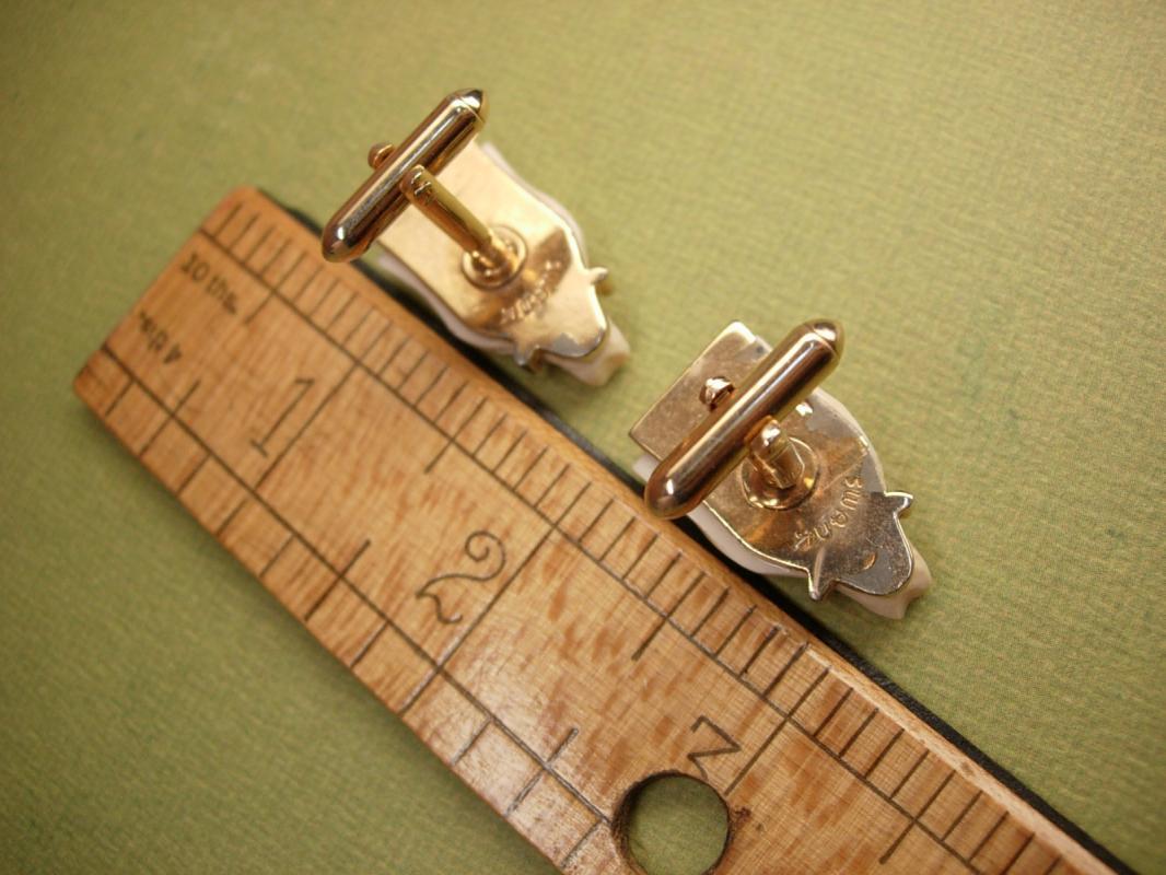 Swank Oriental Dynasty vintage cufflinks Carved Ivory Emperor and Emperess