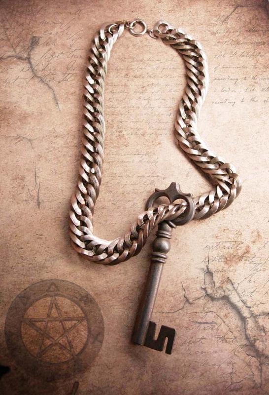 Huge Skeleton key necklace Thick ornate chain Gothic choker