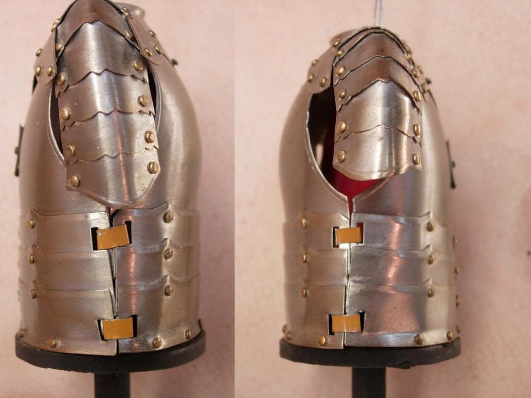 Vintage Military pol zbroja husarska Miniature Knight armour Armor ON original stand Medieval