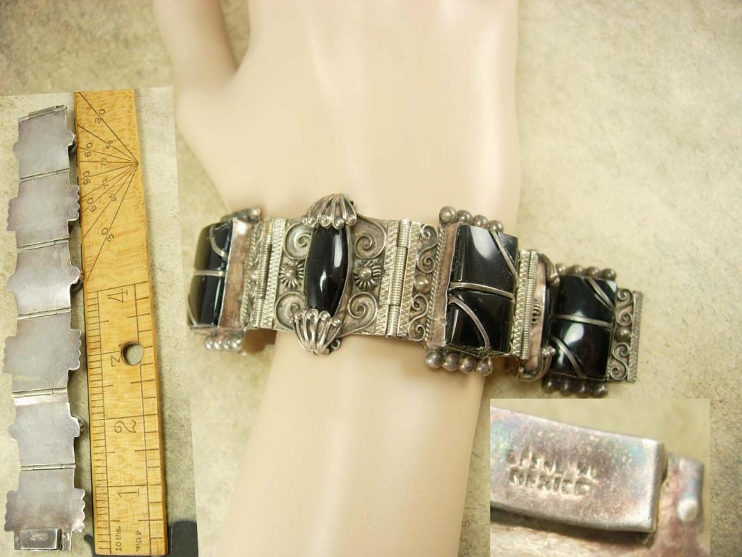 Vintage Nouveau sterling Bracelet Gorgeous metal work hinged signed black onyx Etruscan work