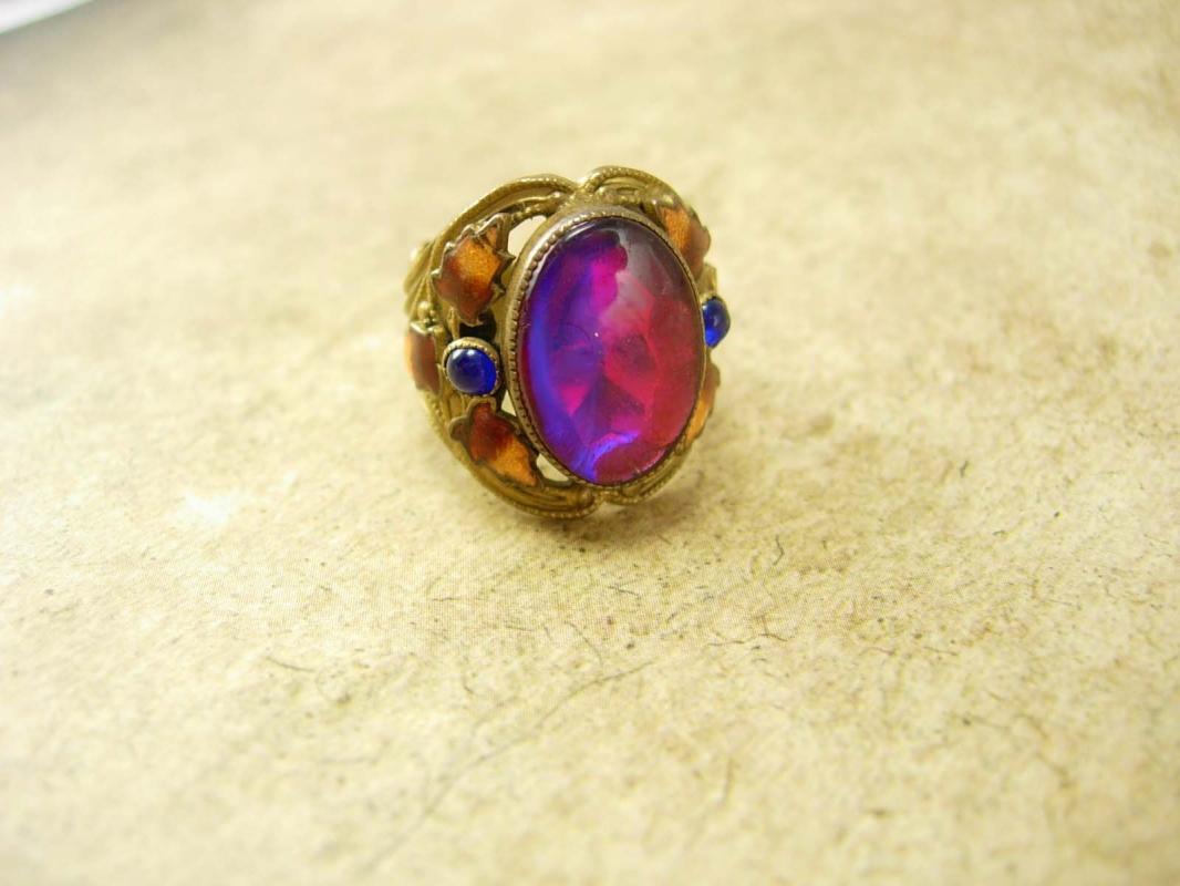 Antique Jelly Opal Chinese Enamel Ring Stunning colors Dragons breath stone