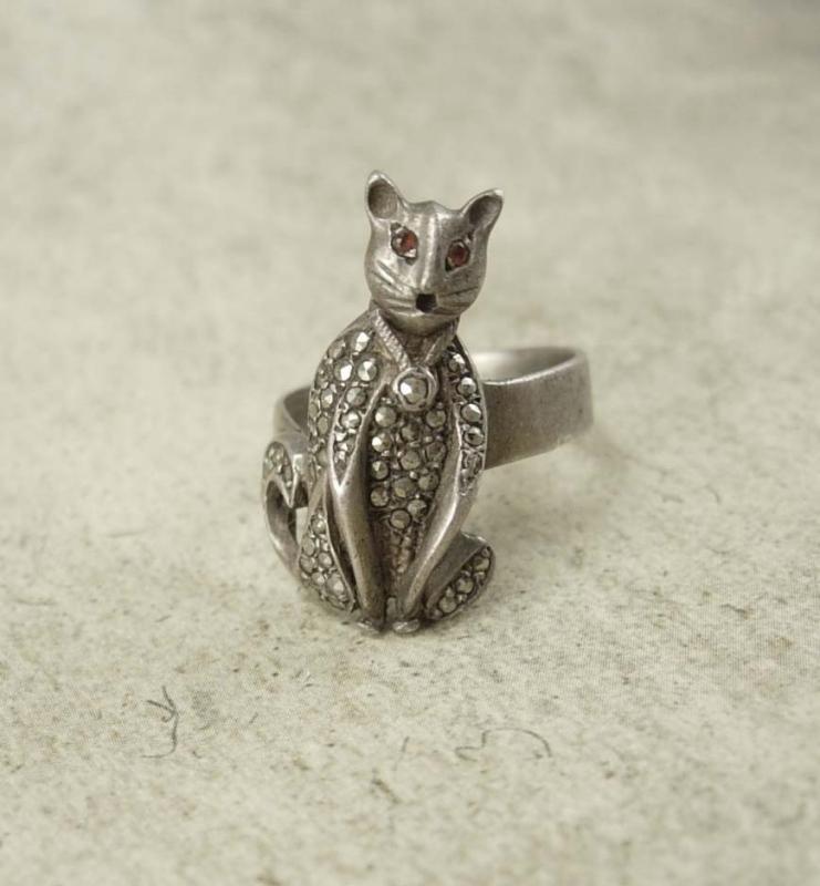 Vintage Art Deco Sterling Cat Ring Panther or Leopard marcasites and red jeweled eyes