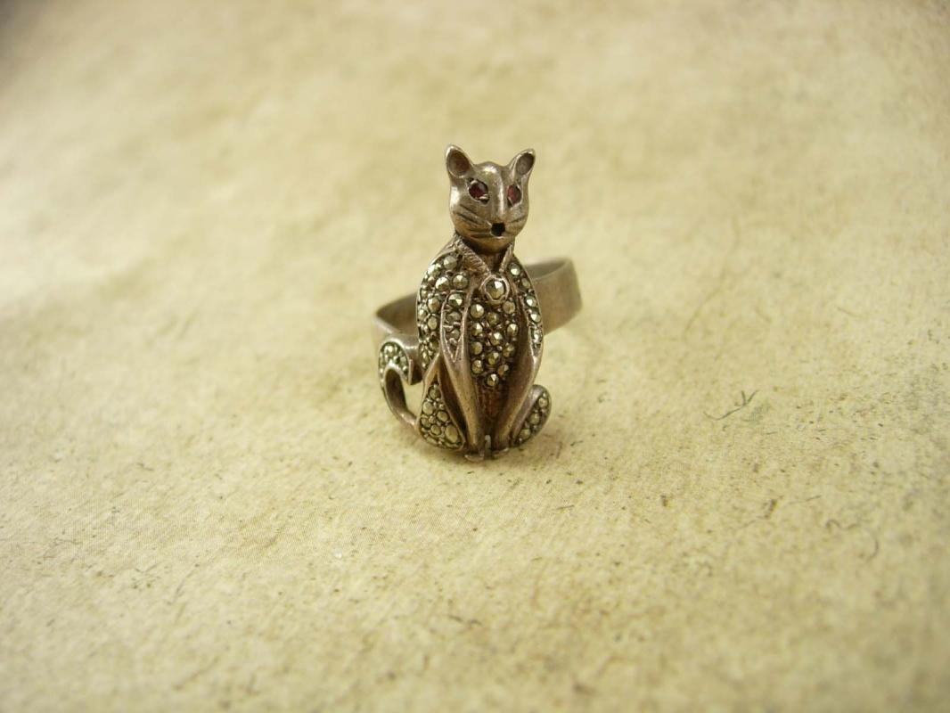 Vintage Art Deco Sterling Cat Ring Panther or Leopard marcasites and red jeweled eyes