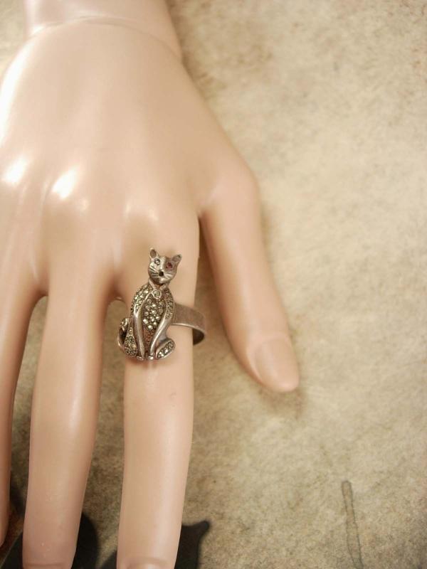 Vintage Art Deco Sterling Cat Ring Panther or Leopard marcasites and red jeweled eyes