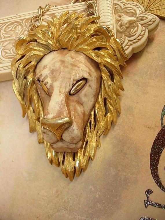 HUGE fierce Lion necklace Razza Unsigned Gold eyes long fancy chain