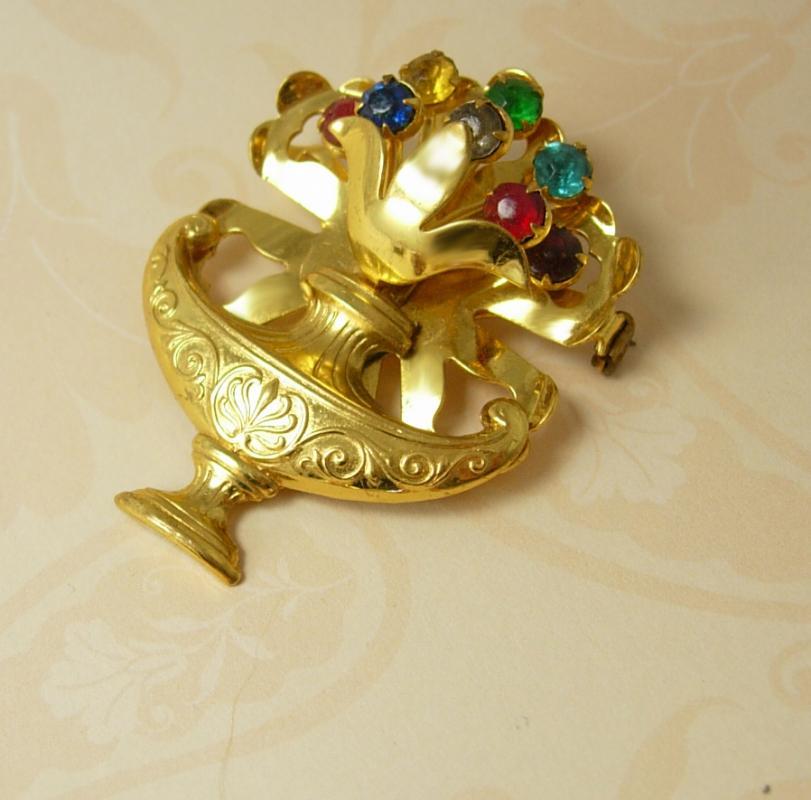 Vintage Victorian Urn rhinestone brooch exotic Arabian 2 handled vase