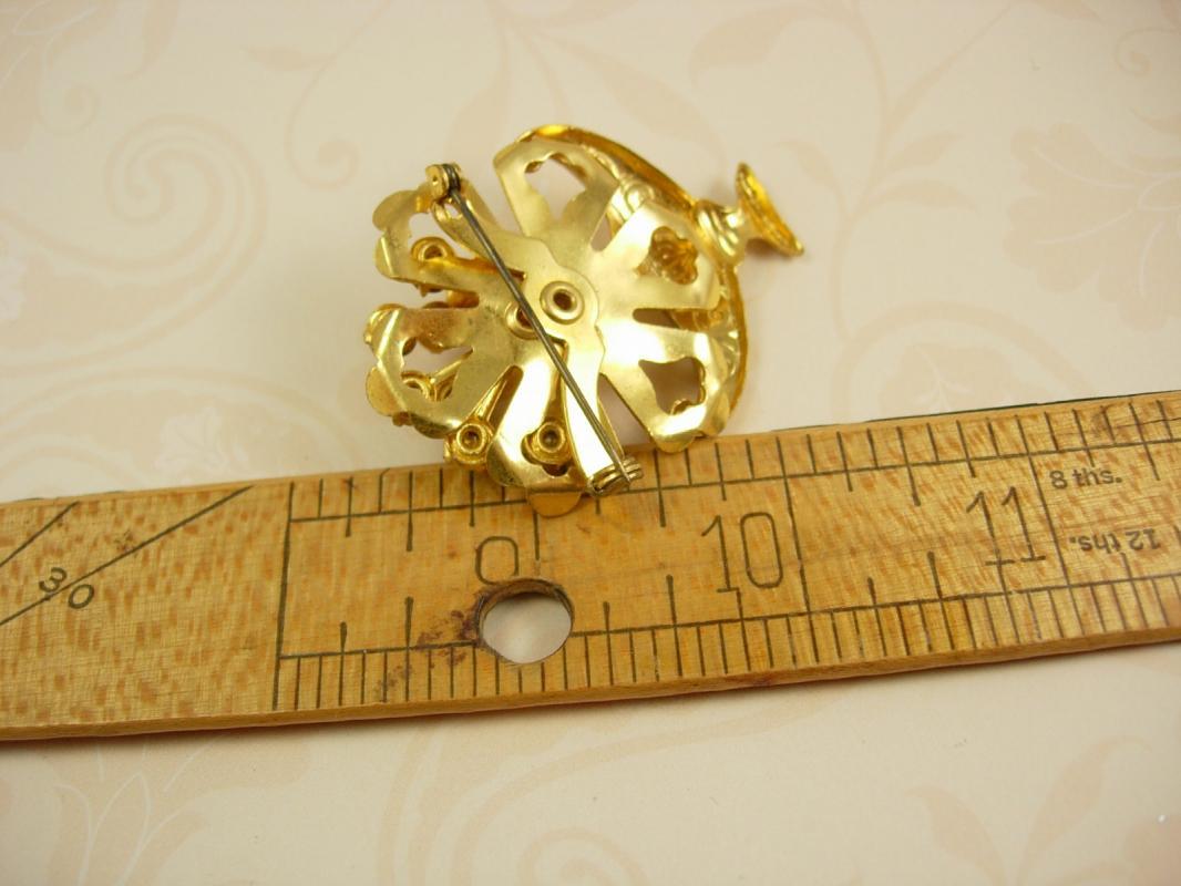 Vintage Victorian Urn rhinestone brooch exotic Arabian 2 handled vase