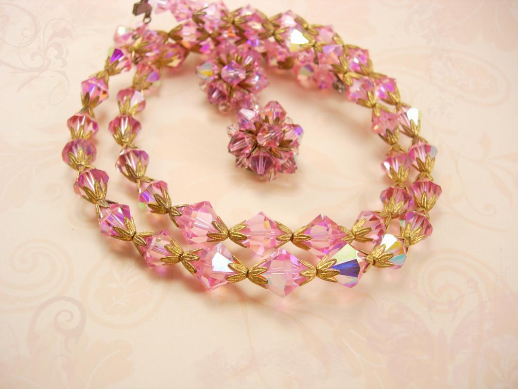 Gorgeous PINK Crystal NEcklace and Earrings Demi Parure Exquisite beads