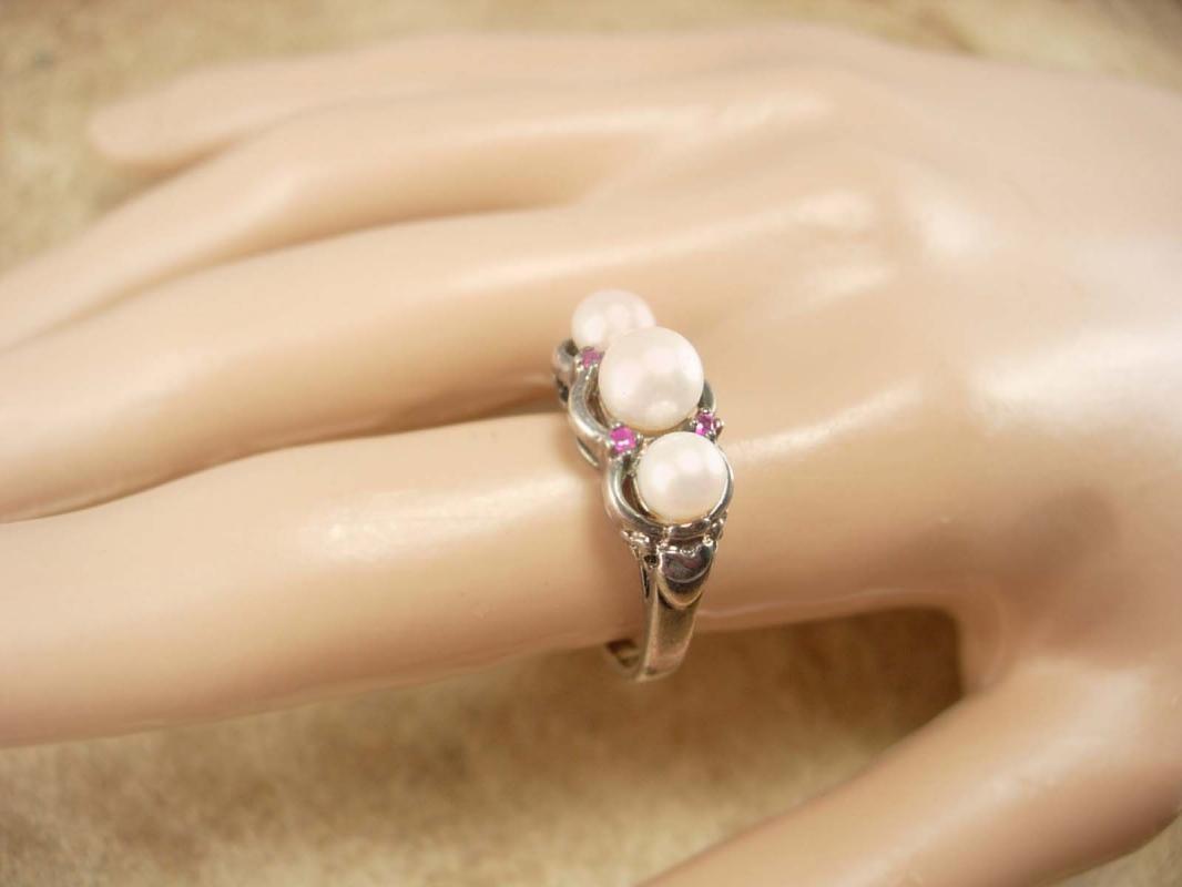 Genuine Pearl & Ruby sterling ring Edwardian style setting Size 8 1/2