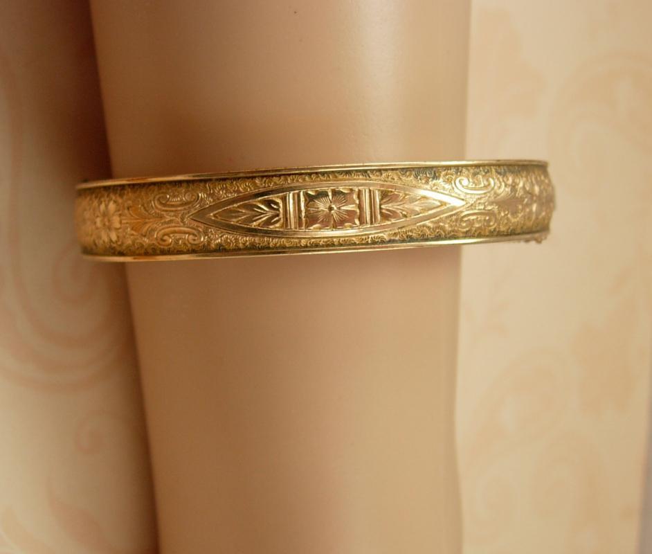 ANtique Victorian Bracelet Bangle Floral 12 gold filled hinged
