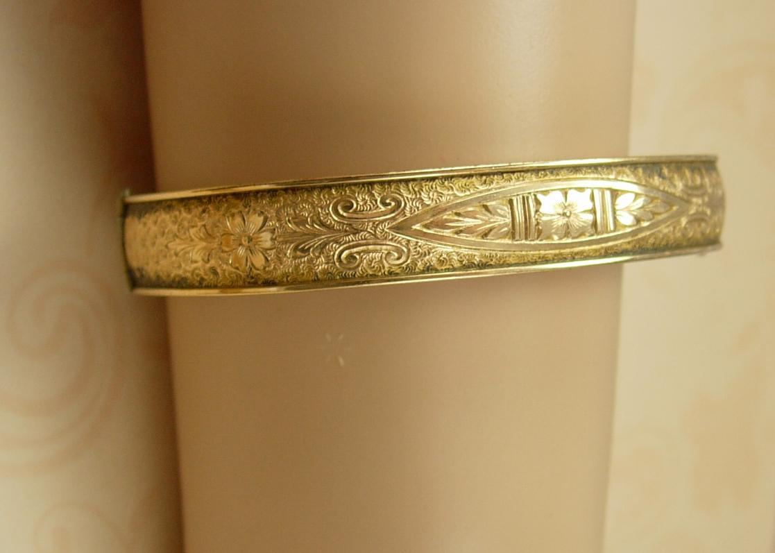 ANtique Victorian Bracelet Bangle Floral 12 gold filled hinged