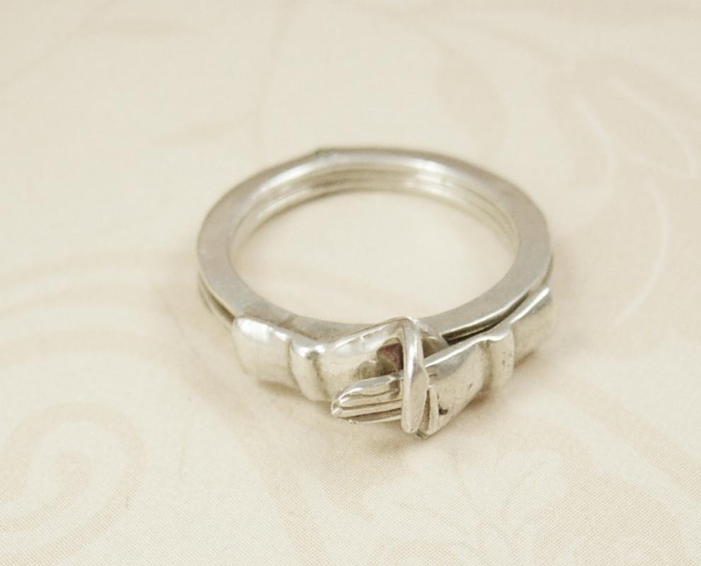 Vintage Claddagh Ring Celtic Taxco sterling Claddagh PUzzle Hidden heart