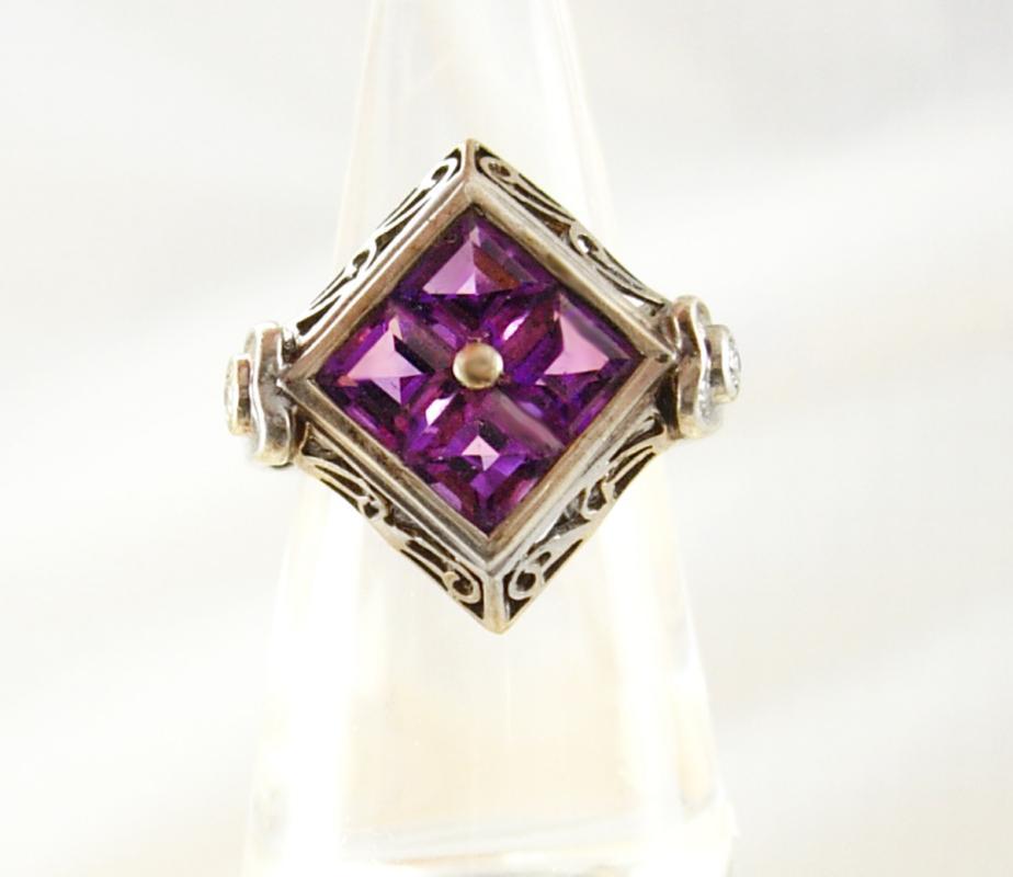 Vintage Art deco Amethyst sterling Ring Gorgeous setting with filigree