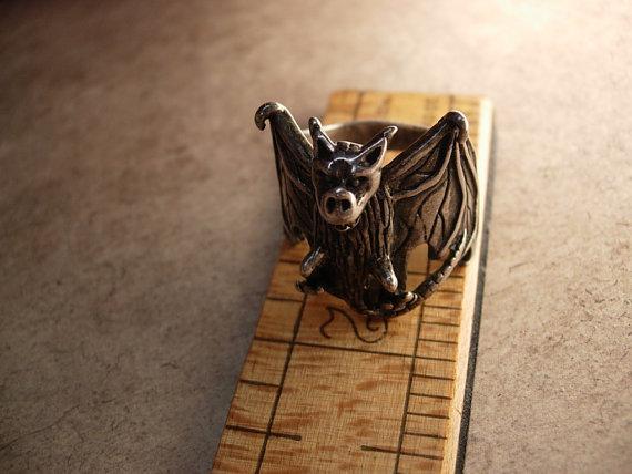 HUGE Halloween FIERCE sterling Gothic Bat Ring SIGNED