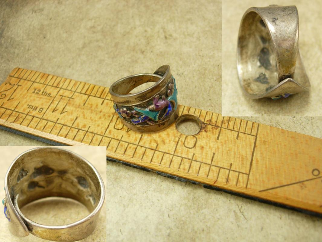 Antique Chinese enamel Bird Ring