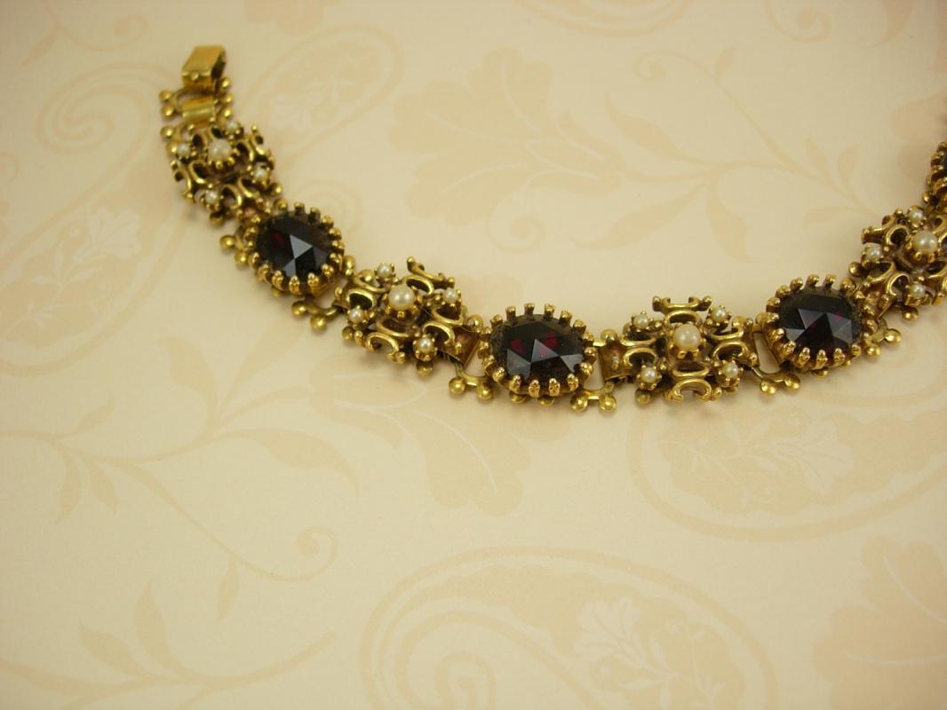 Vintage VIctorian Bookchain RED Bracelet Rhinestone and pearls